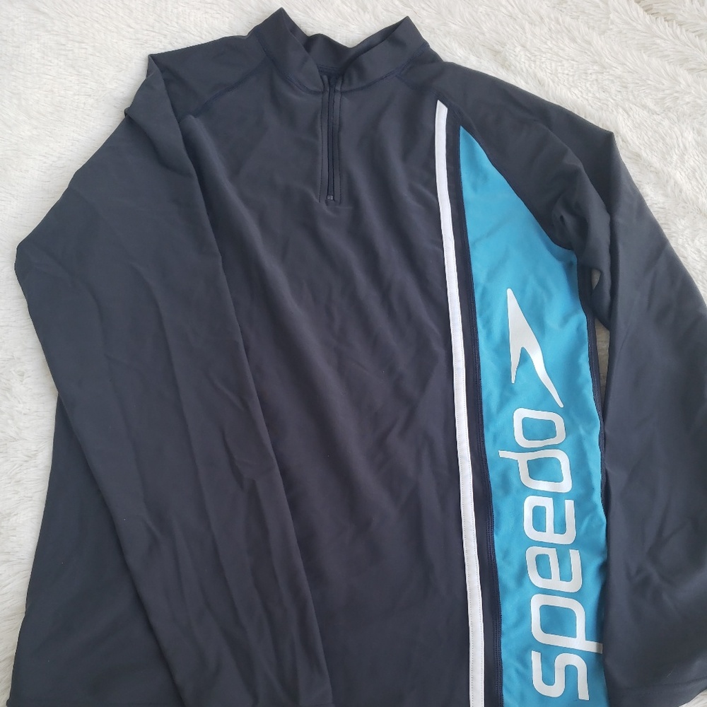 🎉SALE🎉Speedo swin shirt